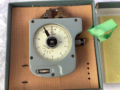 Hamilton Gauge HE50-01 Qwik Chek Bench Comparator .0001 Inch