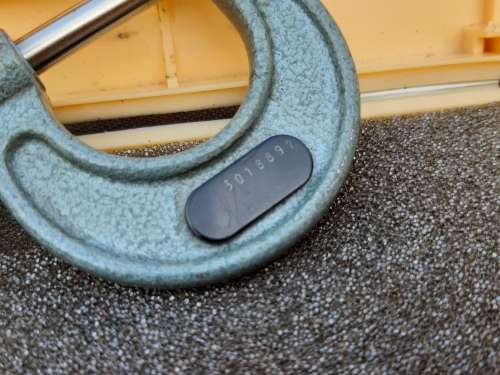 Mitutoyo 0-25mm Micrometer. No 3018897