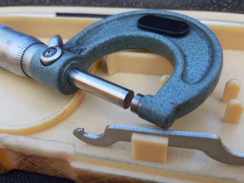 Mitutoyo 0-25mm Micrometer. No 3018897