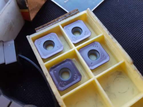 Various tip tools for lathes and milling cutters