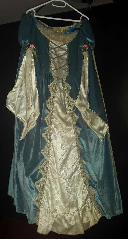 Medieval Princess girls party dress * Value R900