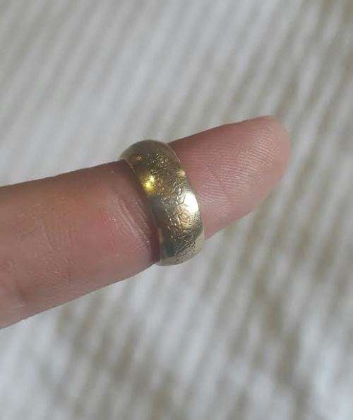 575 Stamped Pure gold "Pinky Ring" with beautiful engraving