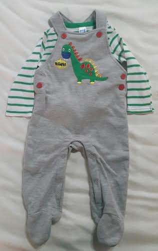 GORGEOUS Boys Baby grow NEVER WORN 3-6 months