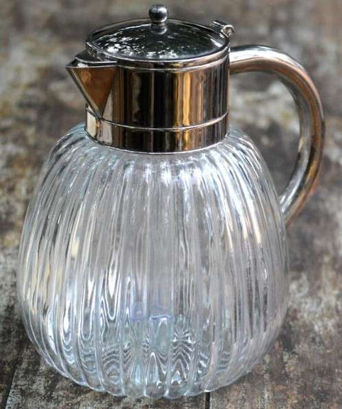 EXQUISITE MADE IN ITALY RIBBED GLASS AND SILVER PLATE BEVERAGE PITCHER WITH ICE INSERT