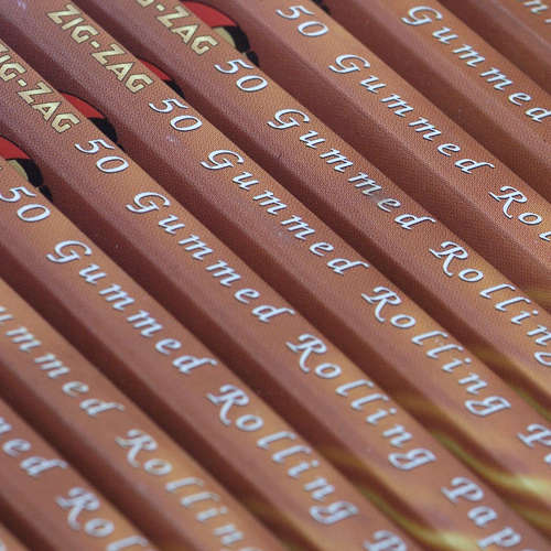 ZIG-ZAG LIQUORICE ROLLING PAPERS - 43 BOOKLETS - 50 PAPERS PER BOOKLET - BID FOR THE LOT