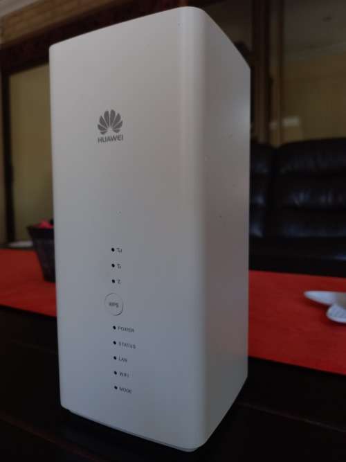 HUAWEI B618s-22d 4G LTE Wi-Fi Router