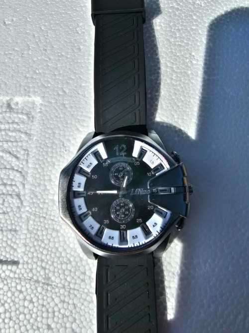 CHECK THIS OUT!!!!! Men`s Elegant Watches