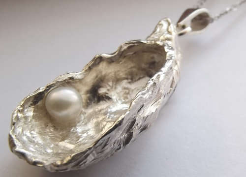 Knysna Lagoon Oyster with Freshwater Pearl