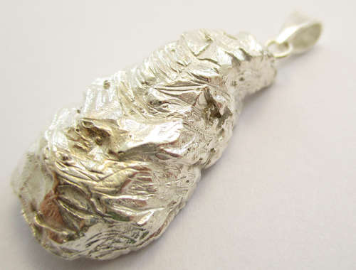 Oyster Pendant. Knysna Oyster with Pearl