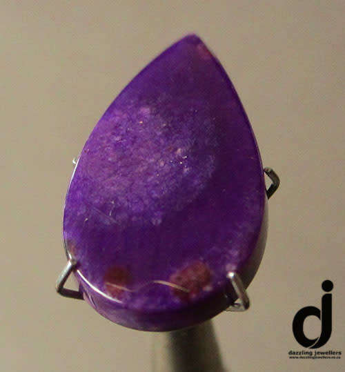 Sugilite Cabochon: 7.05ct | 19.67x11.06mm