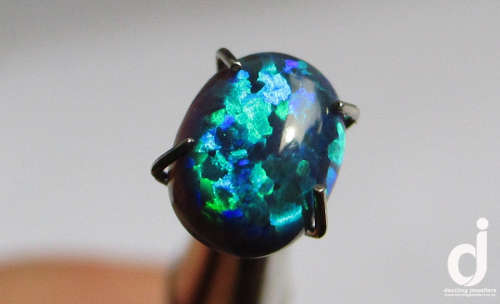 Blue Opal Cabochon / 8x6mm / 0.65ct