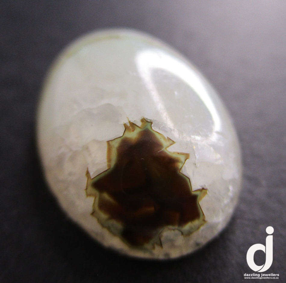 Agate Cabochon: 10.10ct  | 17.81x12.94mm