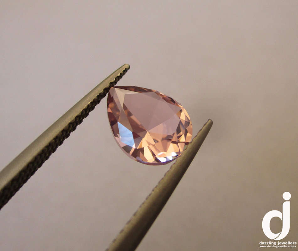 1.45ct Morganite Nano | Pear-shape | 9x7mm