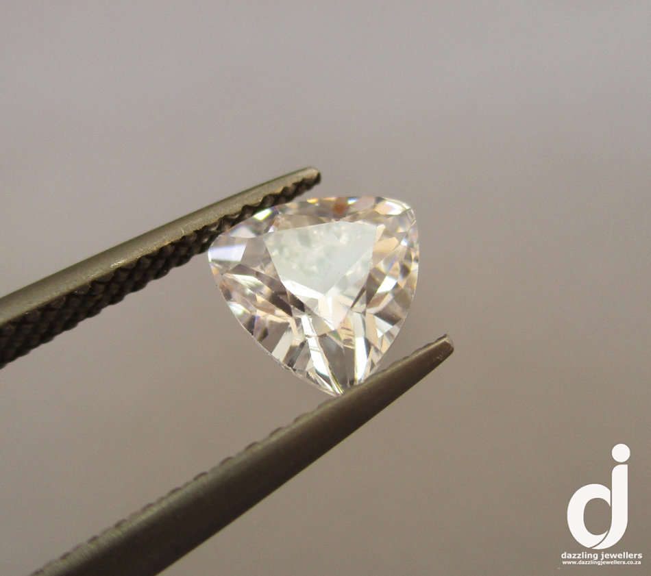 Trillion-cut Diamond Simulant | 7mm | 2.20ct
