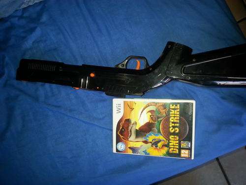 WII Game - Dino Strike & Gun