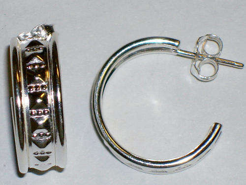 Stunning Solid Sterling Silver Designer Hoop