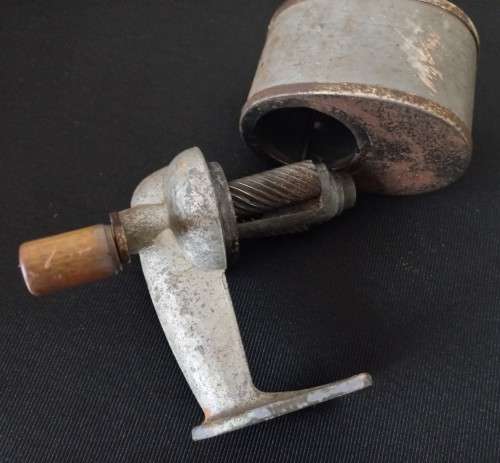 Vintage Giant 51 6 Hole Desk Pencil Sharpener - Wall or Desk Mount