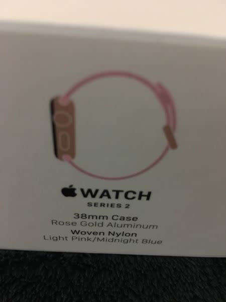 Apple Watch Series 2 (Rose Gold - 38mm)