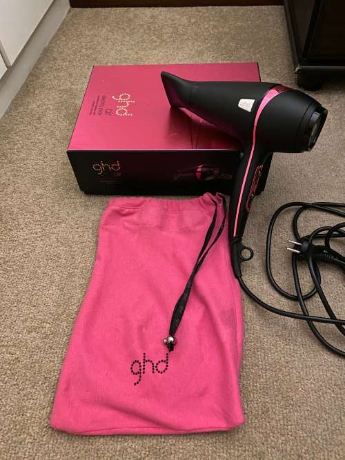 GHD Platinum+ Styler & GHD Air Hairdryer