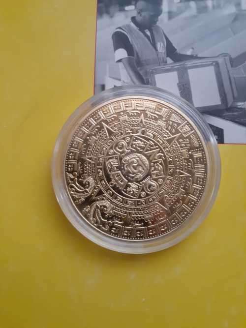 1oz Mayan 24k gold commemorative coin