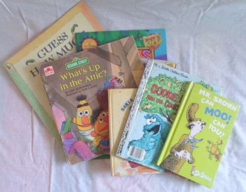 SEVEN CUTE AND COLLECTABLE CHILDREN'S BOOKS!!