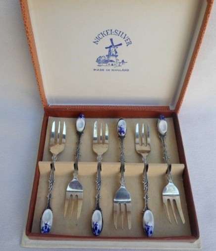 THE MOST EXQUISITE SET OF VINTAGE DELFT NICKEL-SILVER CAKE FORKS IN ORIGINAL BOX!!