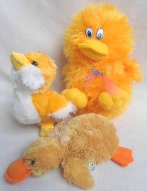 THREE CUTE YELLOW FARMYARD FRIENDS!!