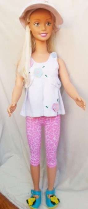 NOW SHE'S SPECIAL, RARE AND AWESOME!! AN ENORMOUS 97CM TALL 'MY SIZE' GENUINE MATTEL BARBIE DOLL!!