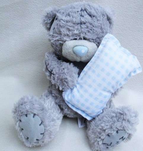 CUTE TATTY TEDDY  (ME TO YOU) HOLDING HIS LITTLE PILLOW!!