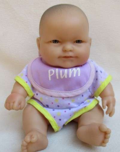 A VERY COLLECTABLE SMALL BERENGUER NEW BORN BABY DOLLY!!