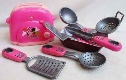 SOME FUN PRETEND PLAY KITCHEN ITEMS!!
