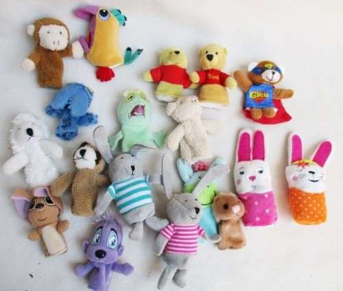 A BATCH OF FINGER PUPPETS - 18 OF THEM!!