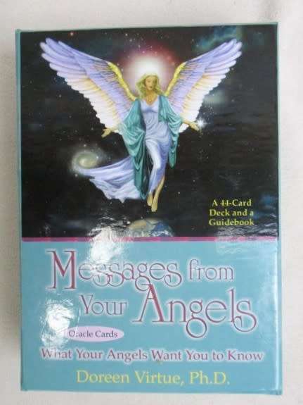 BOX OF ORACLE CARDS PLUS GUIDEBOOK IN 'AS NEW' CONDITION-MESSAGES FROM YOUR ANGELS - DOREEN VIRTUE!!
