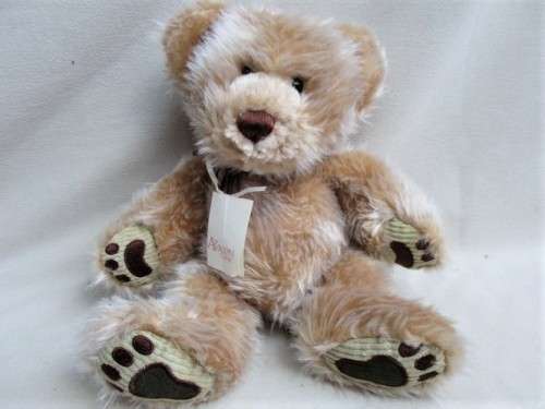 A GORGEOUS FIRST & MAIN BEAR WITH DETAILED PAW PADS - BRUMMELBEAR ITEM NO 1335!!