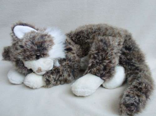 A GORGEOUS LARGE SOFT TY CAT!!