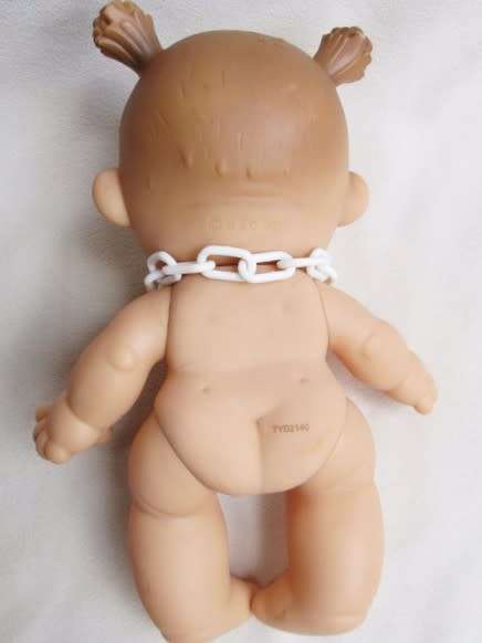 HERE'S CHUBBY ANNA BANANA - THE SWEET SCENTED VERY COLLECTABLE YOGURTINIS DOLL - TOO ADORABLE!!