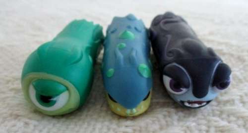 TEN COLLECTABLE 2013 JAKKS SLUGTERRA HOLLOW FINGER PUPPETS