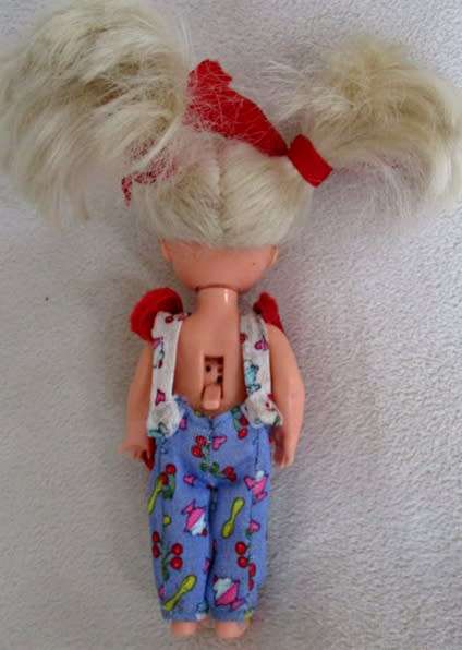 BARBIE'S LITTLE SISTER - 1994 MATTEL KELLY/SHELLEY DOLL IN ORIGINAL OUTFIT!