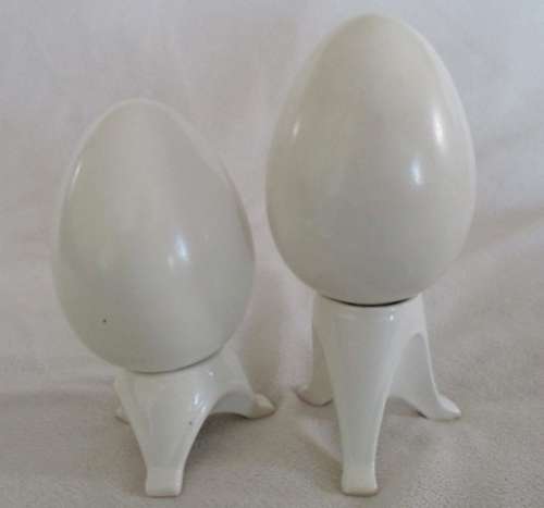 TWO VERY PRETTY ORNAMENTAL BEATRIX POTTER PETER RABBIT EGGS ON STANDS - EGGS SIGNED