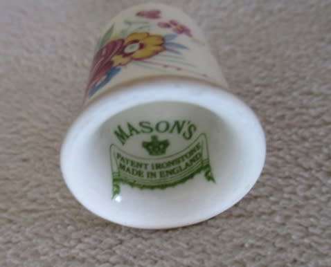 THIMBLE NO 2 - PORCELAIN - MASONS, ENGLAND