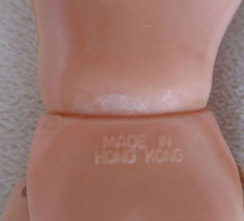 A VINTAGE SINDY DOLL - 1977 ACTIVE SINDY? MARKED MADE IN HONG KONG - RARE BRUNETTE!