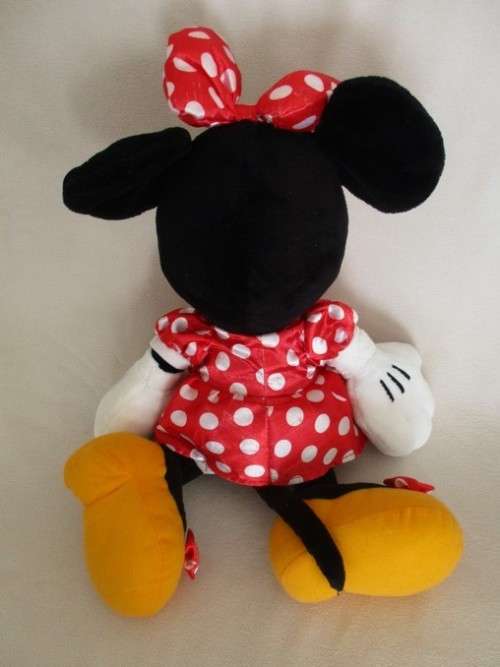 A CUTE 32CM TALL MINNIE MOUSE