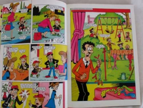 1993 - THE DANDY BOOK