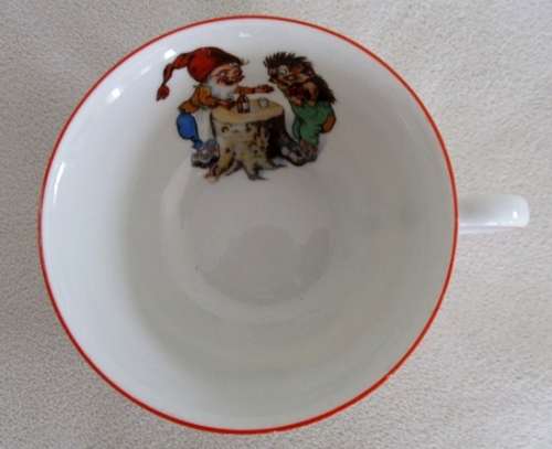 VINTAGE BAREUTHER, BAVARIA CHILD'S CUP AND SAUCER
