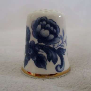 THIMBLE NO 1 - PORCELAIN - MASONS, ENGLAND
