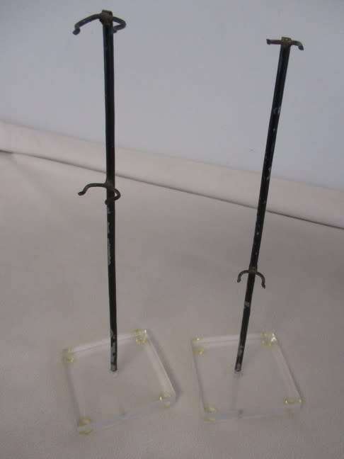 VERY UNIQUE ORIENTAL METAL ORNAMENTAL MOUNTED 'RODS' (30CM TALL EXCL. STAND) WITH BUDDHIST SYMBOLS