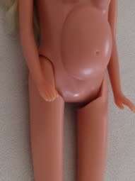 PREGNANT STEFFI-LOVE WITH BABY IN TUMMY - IN GREAT CONDITION WITH ORIGINAL BOX