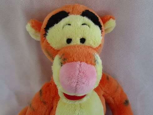 CUTE 34CM TALL DISNEY TIGGER FROM WINNIE THE POOH