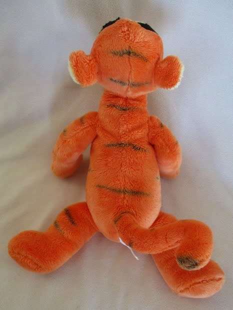 CUTE 34CM TALL DISNEY TIGGER FROM WINNIE THE POOH