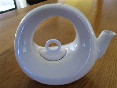 A QUIRKY CONTEMPORARY TEAPOT MADE BY ESSENTIALEARTH CERAMIC STUDIO - LOVE IT!!